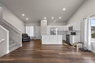 6657 Uecker Dr, DeForest, WI 53532 - Photo 11