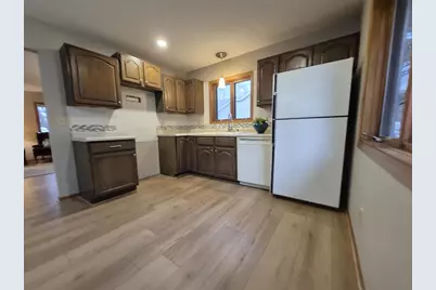 409 Kings Lynn Road, Stoughton, WI 53589 - Photo 21