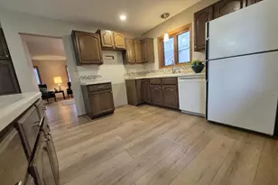 409 Kings Lynn Rd, Stoughton, WI 53589 - Photo 19