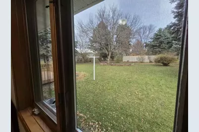 409 Kings Lynn Road, Stoughton, WI 53589 - Photo 65