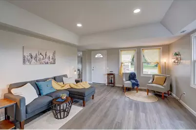 W8388 Crawford Road, Portage, WI 53901 - Photo 7