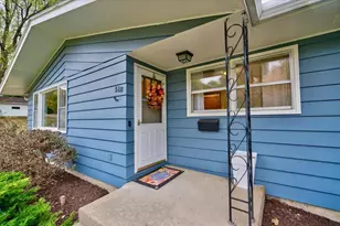 518 Johnson St, Stoughton, WI 53589 - Photo 3