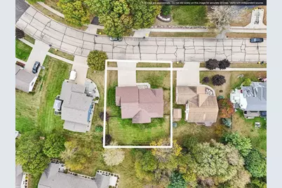 2201 Winfield Drive, Reedsburg, WI 53959 - Photo 5