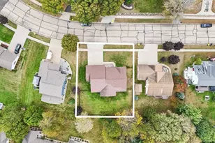 2201 Winfield Dr, Reedsburg, WI 53959 - Photo 5