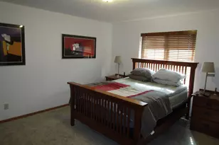 481 N Pearl St, Janesville, WI 53548 - Photo 17