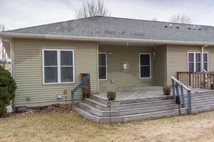 100 Jennifer Cir, Mount Horeb, WI 53572 - Photo 35