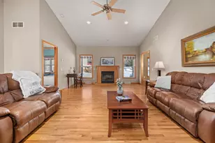100 Jennifer Cir, Mount Horeb, WI 53572 - Photo 5