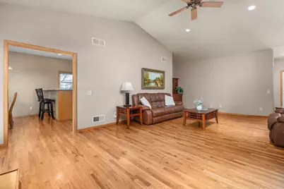 100 Jennifer Circle, Mount Horeb, WI 53572 - Photo 7