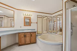 424 Oak Lodge Rd, Racine, WI 53185 - Photo 29