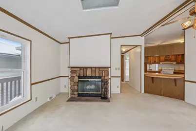 424 Oak Lodge Road, Racine, WI 53185 - Photo 17