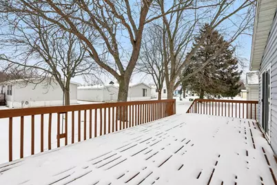 424 Oak Lodge Road, Racine, WI 53185 - Photo 47