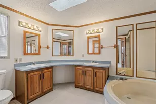 424 Oak Lodge Rd, Racine, WI 53185 - Photo 31