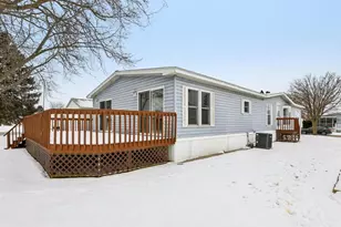 424 Oak Lodge Rd, Racine, WI 53185 - Photo 51