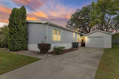 424 Oak Lodge Road, Racine, WI 53185 - Photo 43