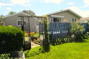 532 Harbor Heights Dr, Racine, WI 53185 - Photo 21