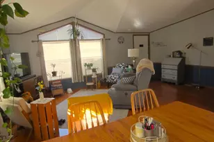 532 Harbor Heights Dr, Racine, WI 53185 - Photo 7