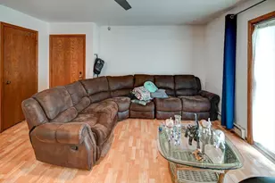 2829 Coho St, Fitchburg, WI 53713 - Photo 7