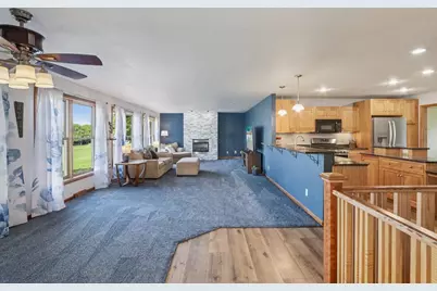 7108 Meier Road, Middleton, WI 53562 - Photo 9