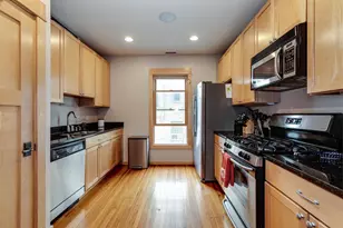 1023 Williamson St, Madison, WI 53703 - Photo 13