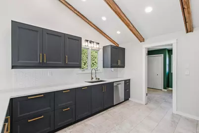 144 Wisconsin Street, Beaver Dam, WI 53916 - Photo 7