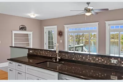 818 Manchester Court, Nekoosa, WI 54457 - Photo 11