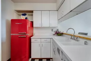 404 S Blount St, Madison, WI 53703 - Photo 11