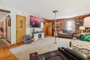 1424 Roosevelt Ave, Beloit, WI 53511 - Photo 9