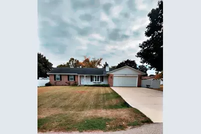 740 E Holly Road, Beloit, WI 53511 - Photo 1