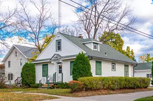 622 Bowman Rd, Wisconsin Dells, WI 53965 - Photo 3