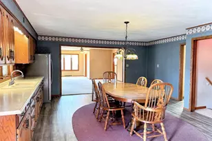 1202 S 9th St, Prairie Du Chien, WI 53821 - Photo 7