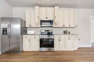 209 Lake Ave, Montello, WI 53949 - Photo 7