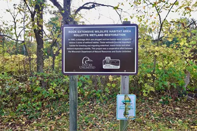 2910 W Bass Creek Road, Beloit, WI 53511 - Photo 5