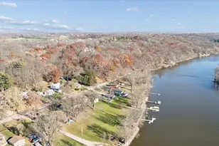 4936 N River Rd, Janesville, WI 53545 - Photo 23