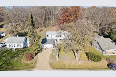 4936 N River Road, Janesville, WI 53545 - Photo 13