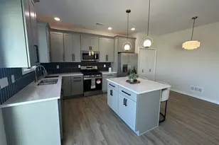 3162 S Bartells Dr, Beloit, WI 53512 - Photo 7