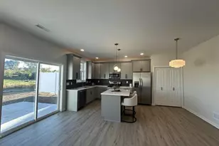 3162 S Bartells Dr, Beloit, WI 53512 - Photo 9