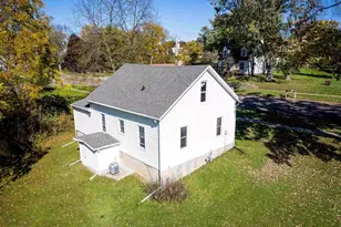 825 Mill St, Hillsboro, WI 54634 - Photo 1