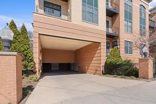 530 W Doty St, Madison, WI 53703 - Photo 3