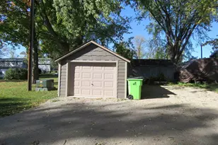 W10397 Blackhawk Trail, Fox Lake, WI 53933 - Photo 3