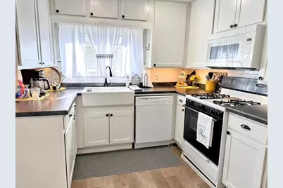 731 N Michigan Street, Prairie Du Chien, WI 53821 - Photo 9