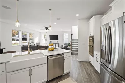 514 Fundamental Way, Cottage Grove, WI 53527 - Photo 3