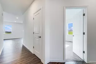 608 Boulder Ln, Stoughton, WI 53589 - Photo 19