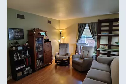 1722 Manitoba Avenue, South Milwaukee, WI 53172 - Photo 5