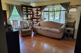 1722 Manitoba Ave, South Milwaukee, WI 53172 - Photo 3