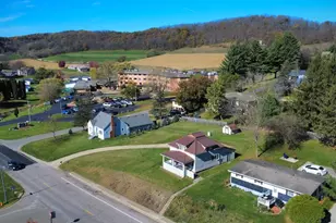 1304 W Seminary St, Richland Center, WI 53581 - Photo 47