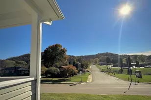 1304 W Seminary St, Richland Center, WI 53581 - Photo 9