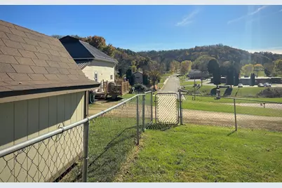 1304 W Seminary Street, Richland Center, WI 53581 - Photo 41