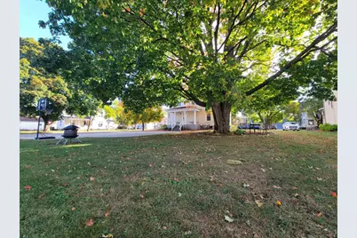 701 E 2nd Avenue, Brodhead, WI 53520 - Photo 41