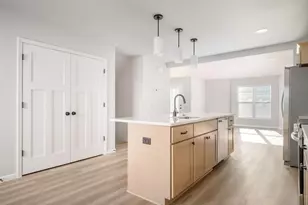 10122 Mosaic Way, Middleton, WI 53593 - Photo 7