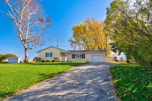 505 Natchez Ct, DeForest, WI 53532 - Photo 1